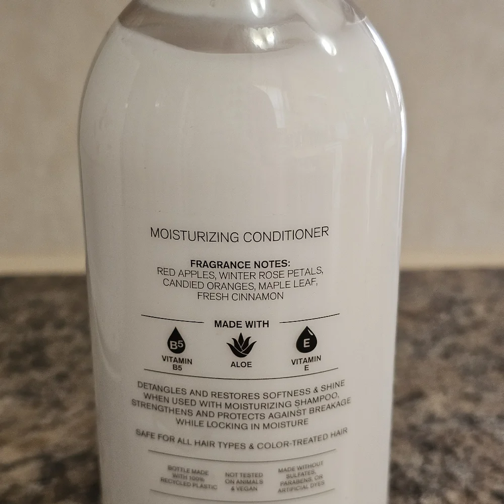 Bath & Body Works WINTER CANDY APPLE Conditioner NEW - Picture 3 of 3